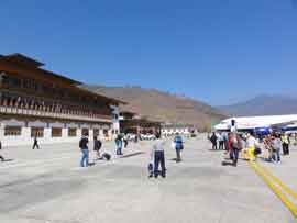 110702bhutan_Jomolhari03